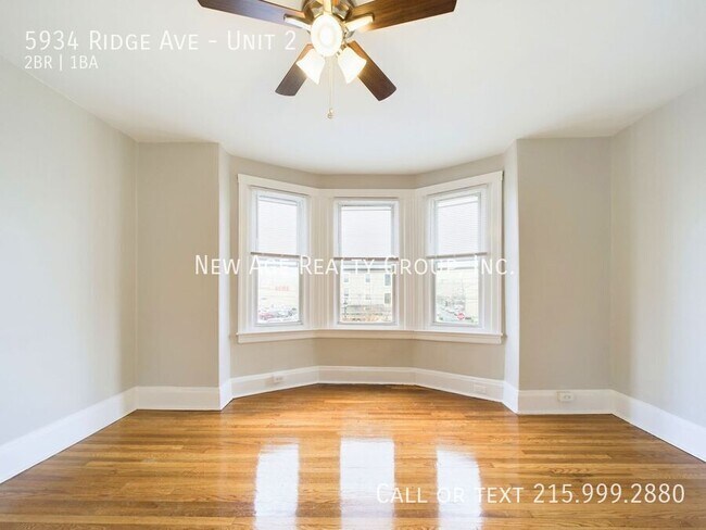 Foto del edificio - 5934 Ridge Ave