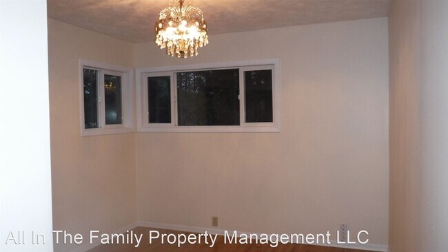 Building Photo - 3 br, 1.5 bath House - 26515 S Ranch Hills...