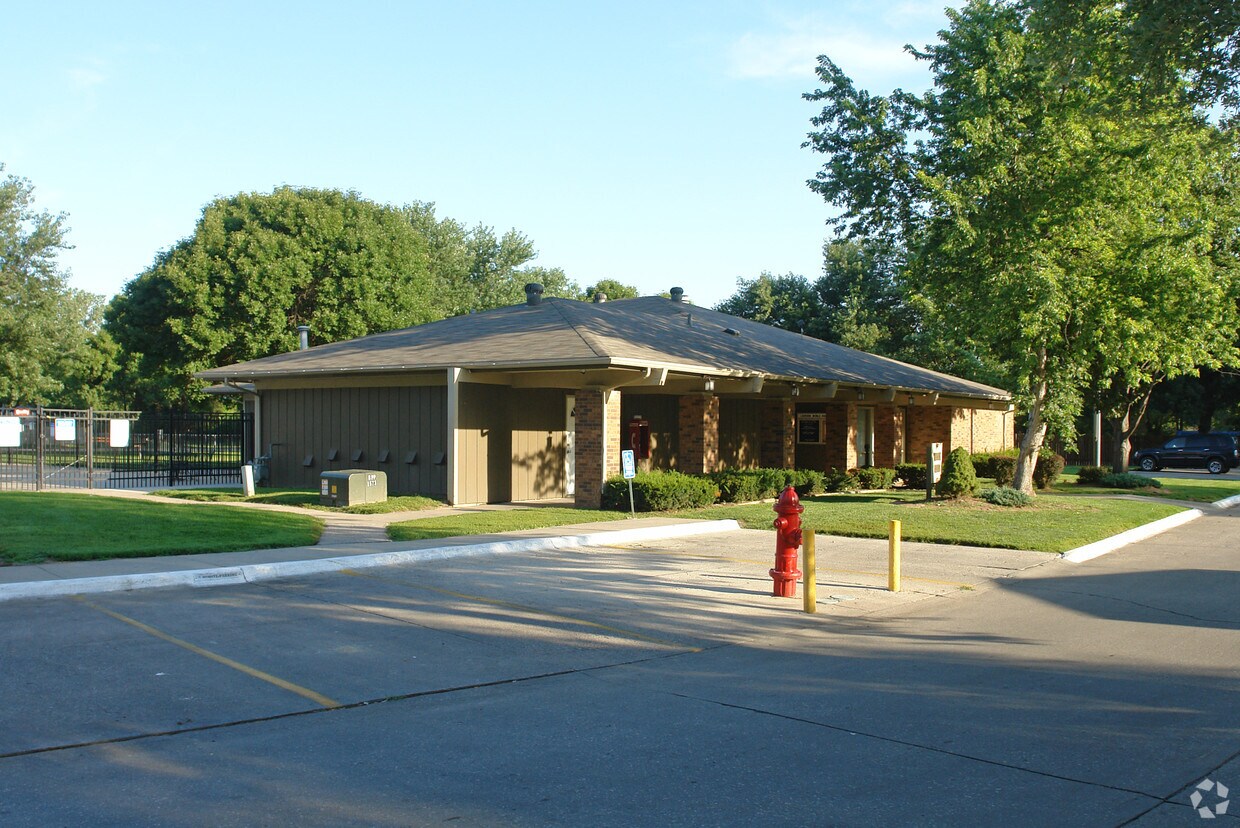 Lakeside Mobile Home Park Apartments Carter Lake, IA