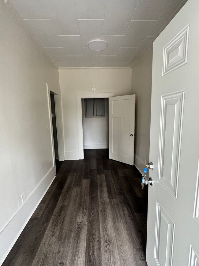 Foto del edificio - 3/1 Remodeled Home walkable to uptown Shel...