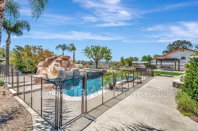 Building Photo - 12865 Palisades Ct