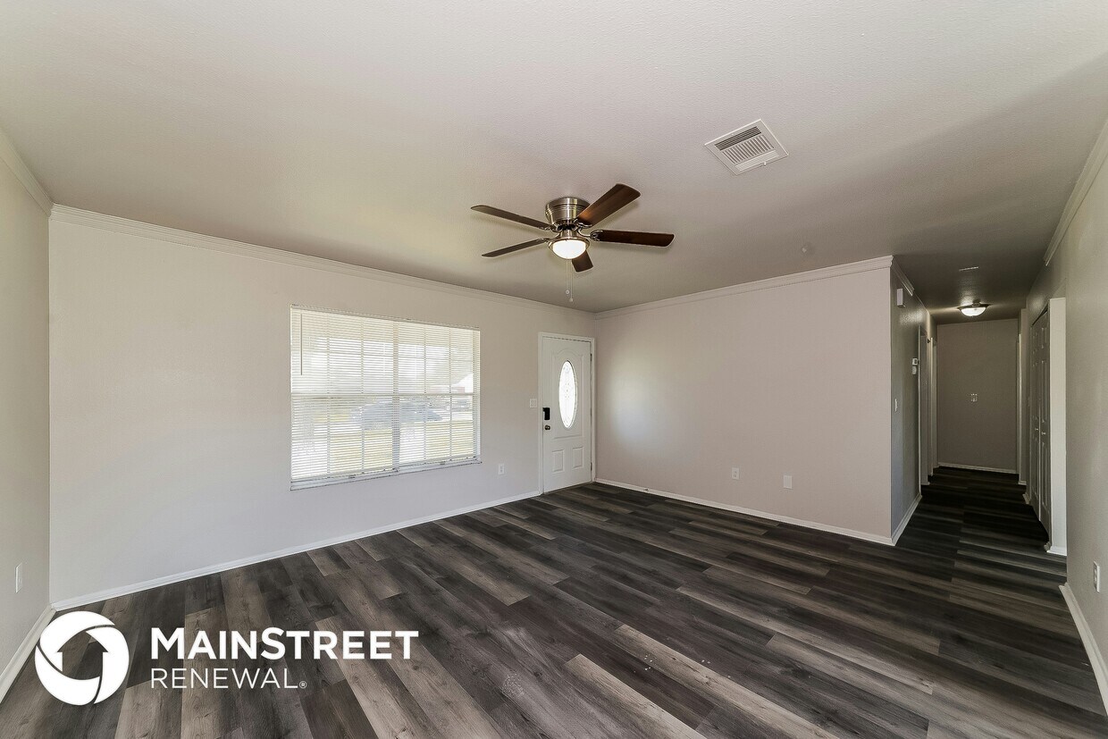 Foto principal - 5726 Kenwood Dr