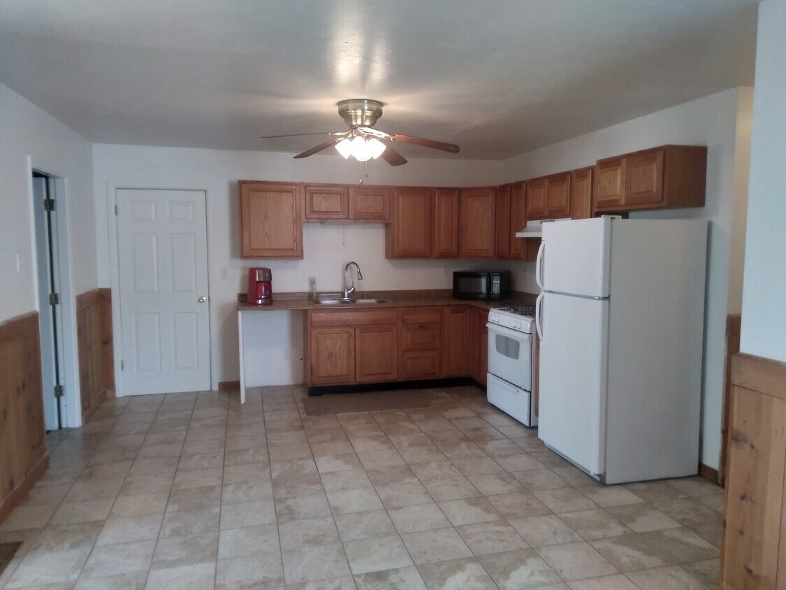 Foto principal - 732 Clovis Ave