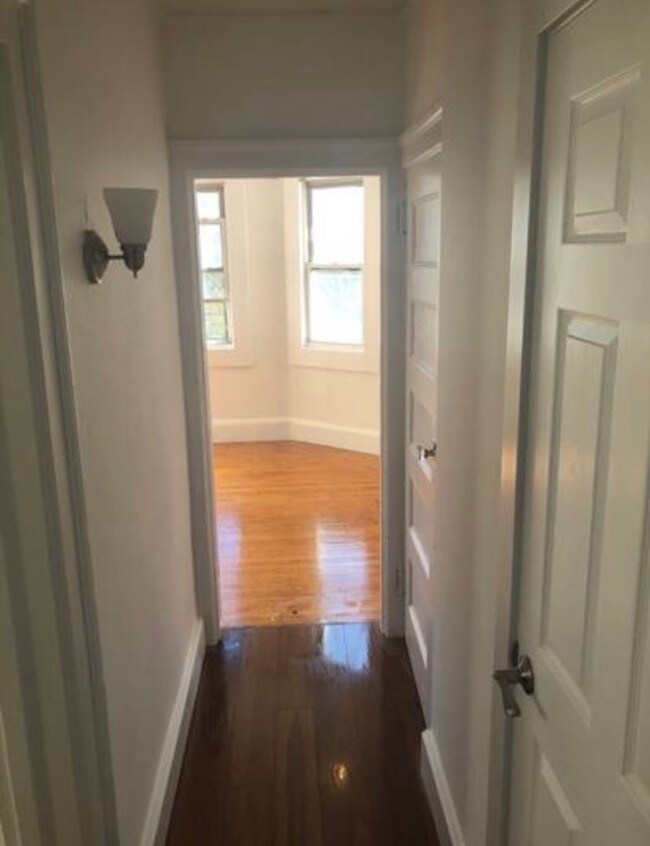 Foto del edificio - 463 Bronx River Rd