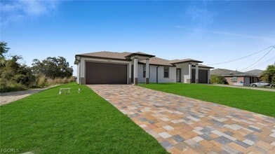 Building Photo - 328 Gordon Ave S