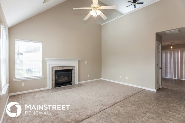 Foto del edificio - 222 Water Ridge Ave