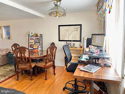 Foto del edificio - 1102 Manning St
