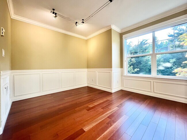 Foto del edificio - 3012 21st Ave W