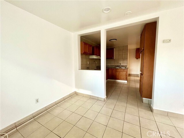 Foto del edificio - 2657 E Monroe St