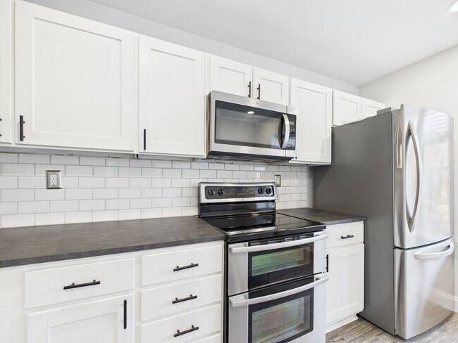 Foto del edificio - 10014 Joppa Pl