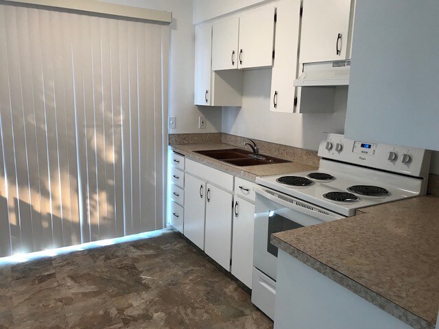 Fotografía del edificio - 345 SE 81st Ave