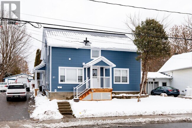 Photo du bâtiment - 81 Queen St