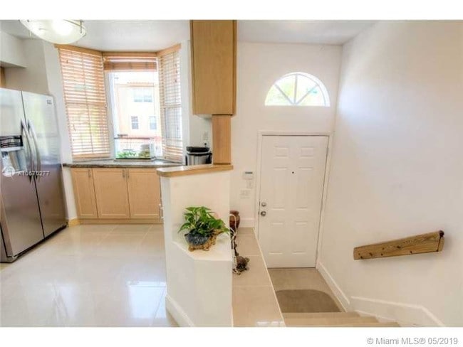 Foto del edificio - 8635 NW 3rd Ln