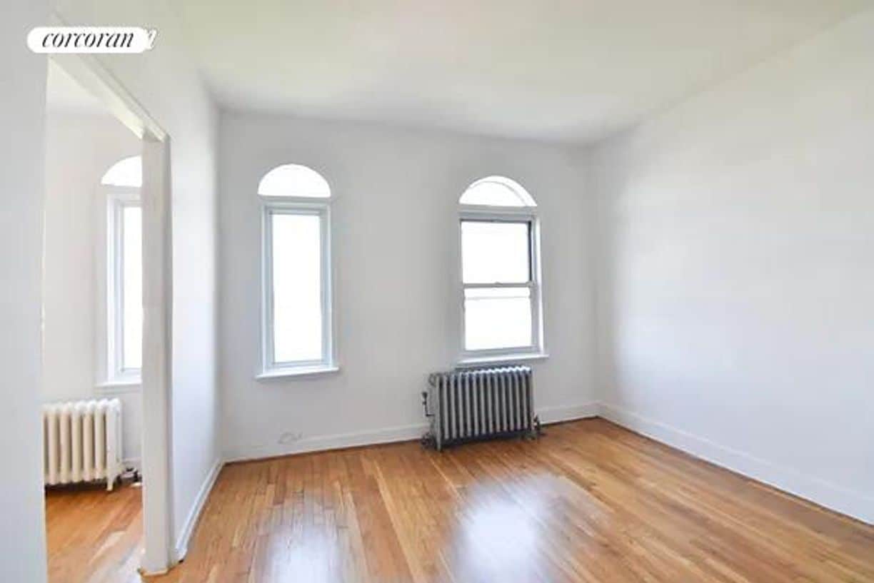 Building Photo - 129 Columbia St
