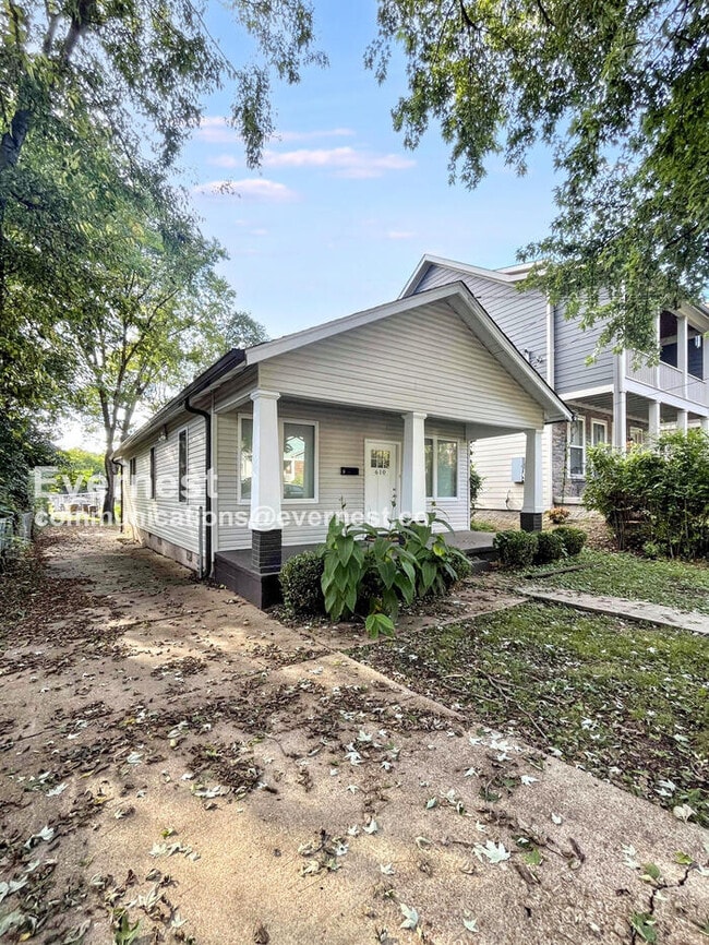 Building Photo - 610 N 9th St