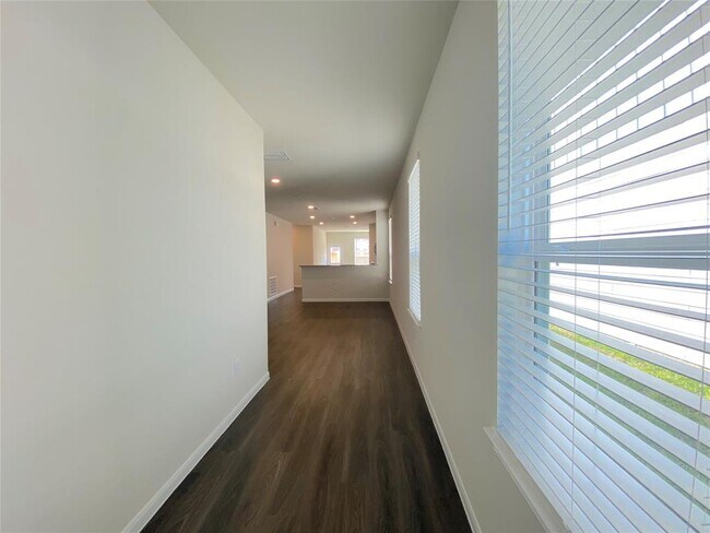 Foto del edificio - 6423 Kimball Mill Ln