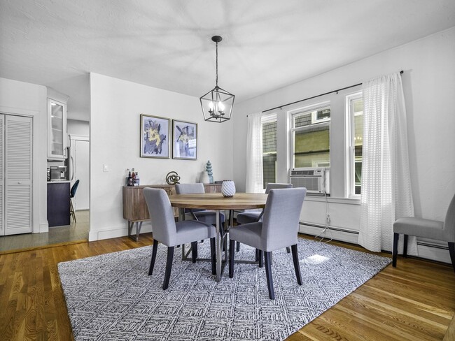 Building Photo - 11 Weld Hill St