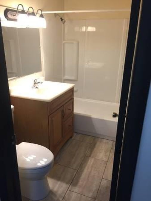 Foto del edificio - 2624 Lavender Ln