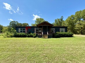 Building Photo - 13147 FM 346