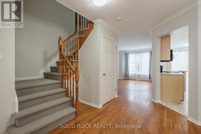 Building Photo - 1662 Jobin Crescent