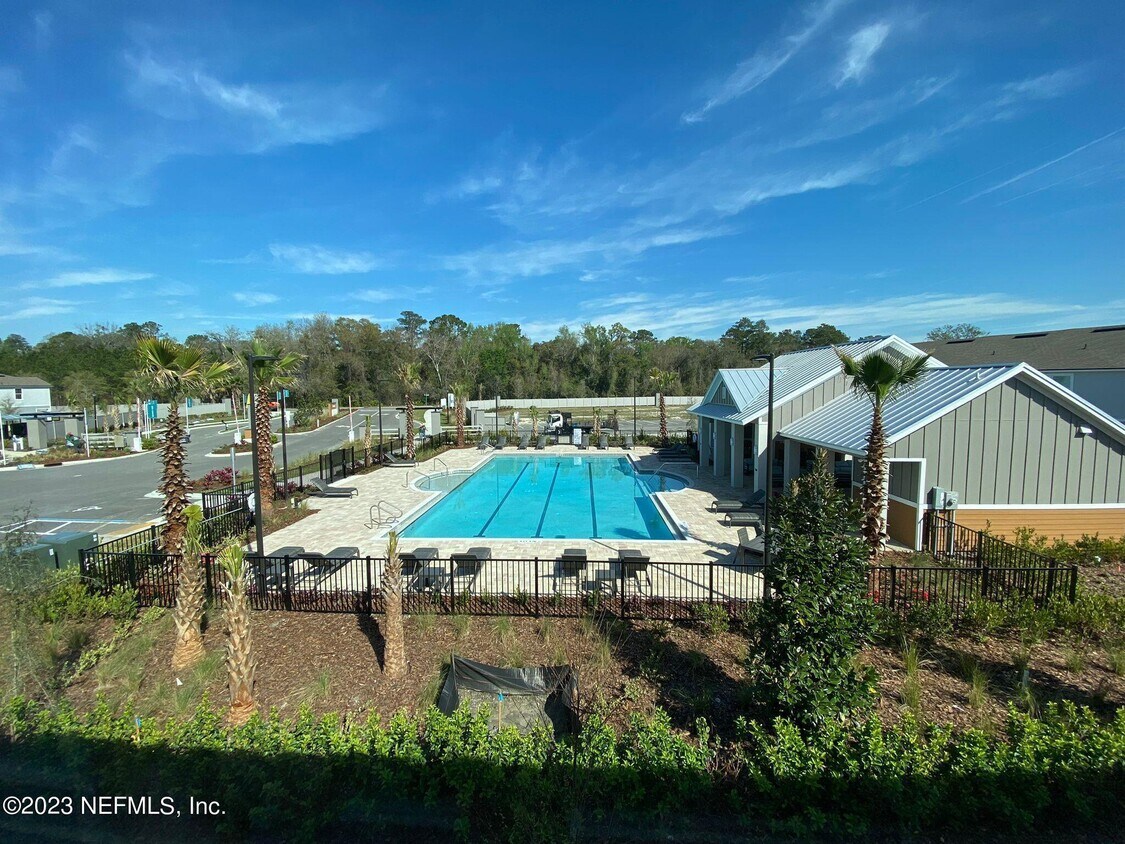 Foto principal - 8313 Zenith Cir