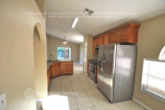 Foto del edificio - 6879 Raccoon Ct