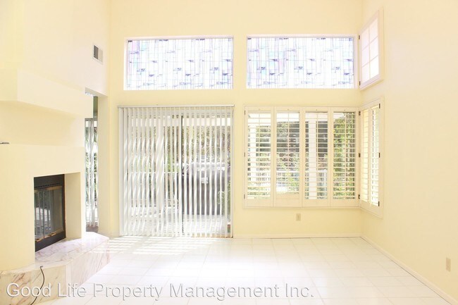 Building Photo - 2 br, 2 bath House - 15549 Walton Heath Row