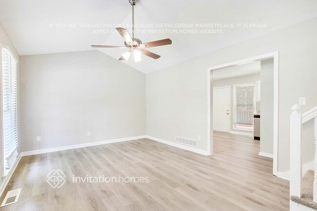 Building Photo - 24 Grapevine Dr