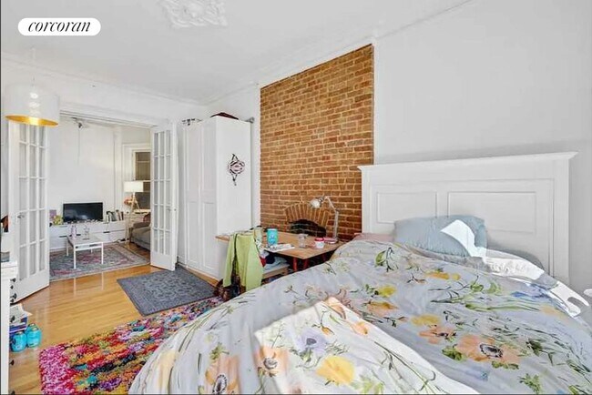 Foto del edificio - 423 E 84th St