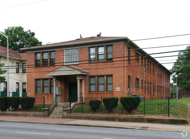 First Bedford Pine Apartments Atlanta Ga Primary Photo First Bedford Pine Apartments