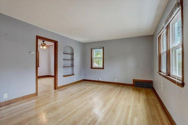 Building Photo - 2235 N 71st St
