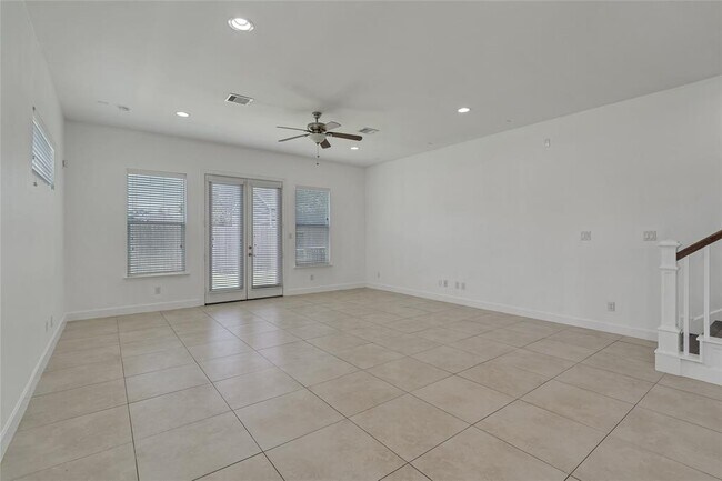 Foto del edificio - 2707 Hardy St