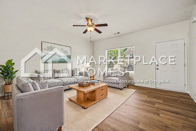 Building Photo - 5786 Westchase St