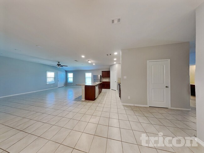 Foto del edificio - 957 Newby Ln