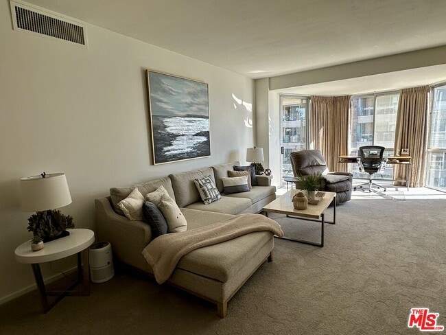 Foto del edificio - 515 Ocean Ave