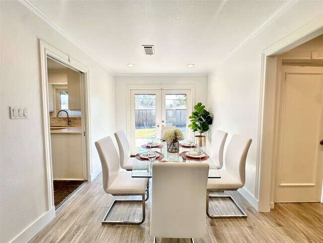 Foto del edificio - 5421 Judalon Ln