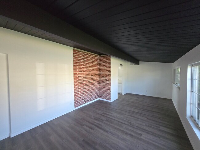 Foto del edificio - 2904 Cornell St
