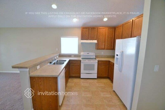 Building Photo - 3044 Southhall Ct
