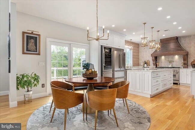 Foto del edificio - 15043 Gaines Mill Cir