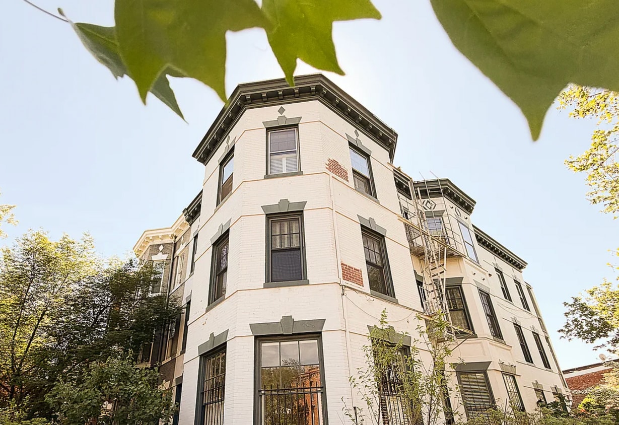 Photo - 101 7th St SE (Washington, DC)