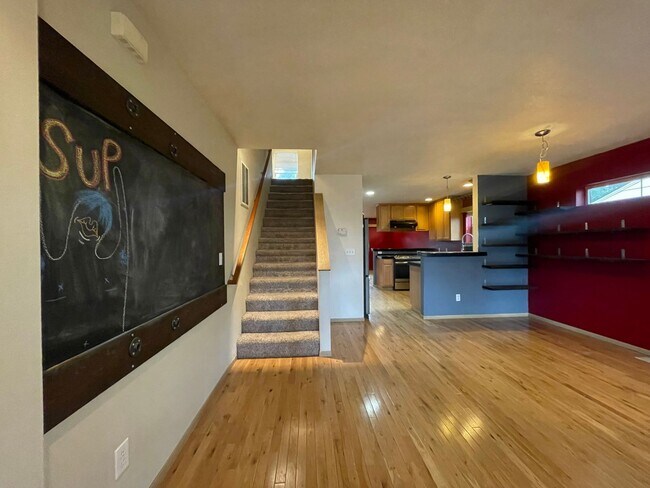 Foto del edificio - SE Portland ~ Great 4 Bed 2 Bath House in ...