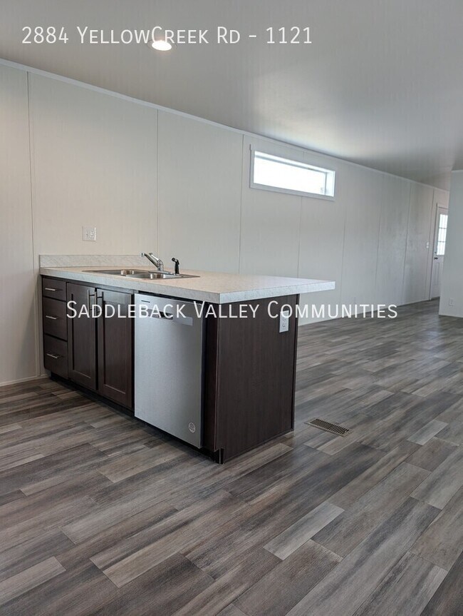 Foto del edificio - 2884 Yellow Creek Rd