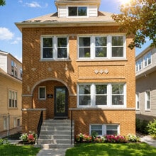 Building Photo - 5518 W Melrose St