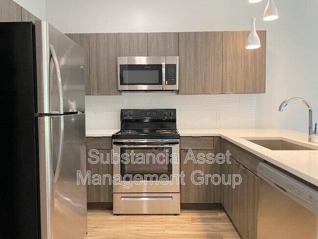 Foto del edificio - 1683 Midtown Pl