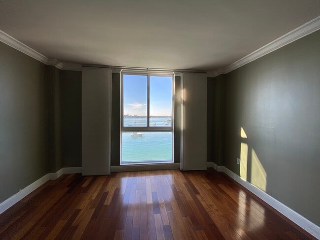 Bedroom - 7928 West Dr