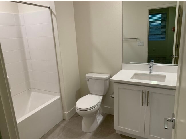 Foto del edificio - Broadway at Boulevard