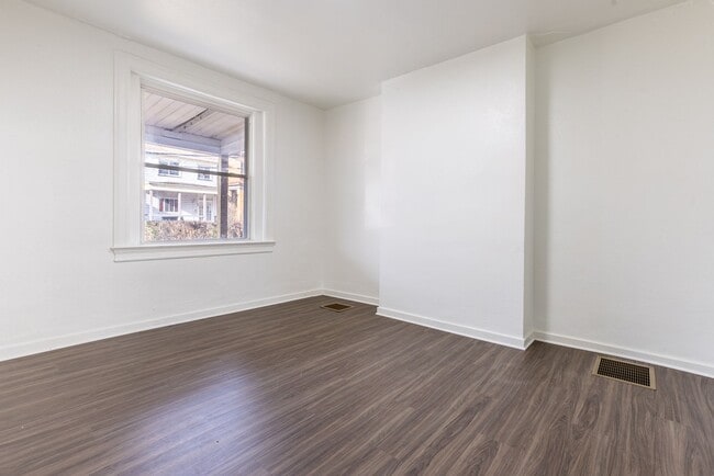Building Photo - Available APRIL 2026! - Completely Renovated 2 Bed Home w/ 2nd Flr Laundry!