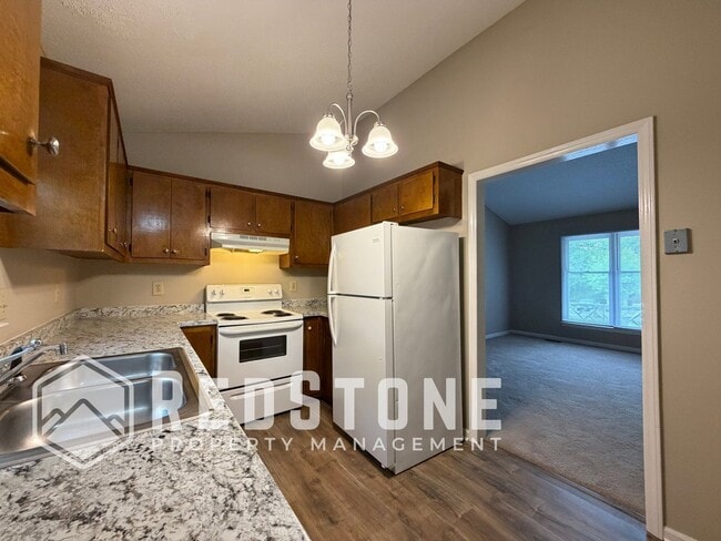 Building Photo - 2302 Morningside Dr