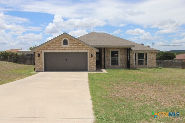 Primary Photo - 917 Pheasant Cir