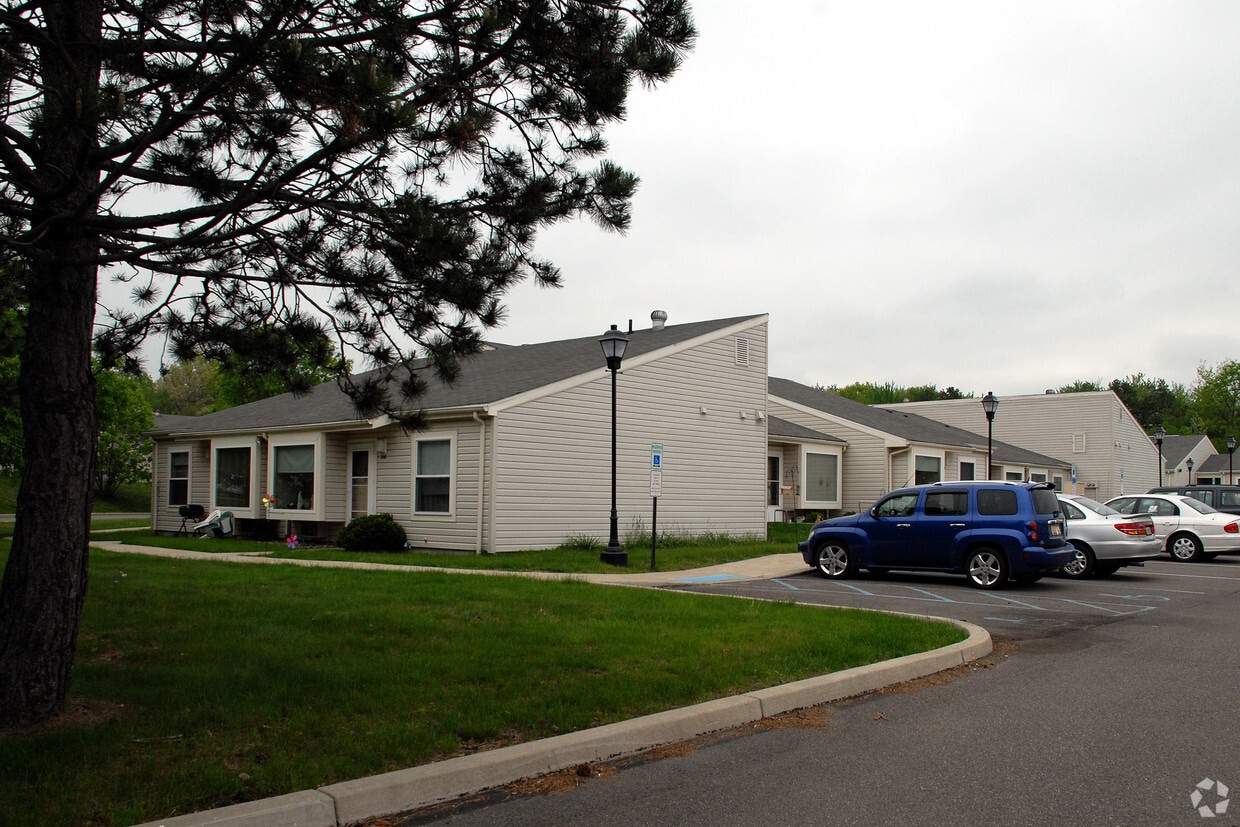 Hazelwood Apartments Hazleton, PA